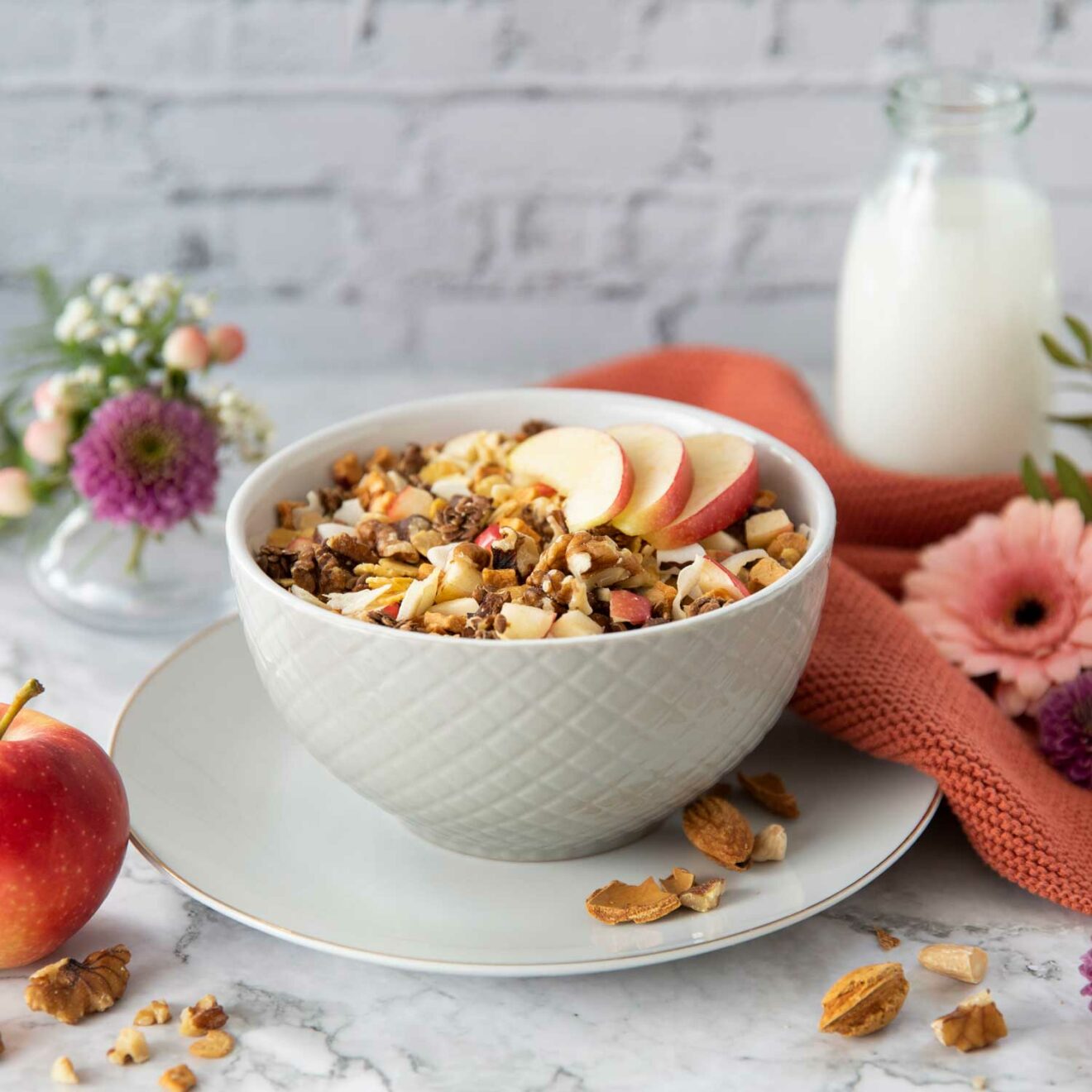 Lizza Low Carb ApfelNuss Müsli Der GlutenfreiBlog